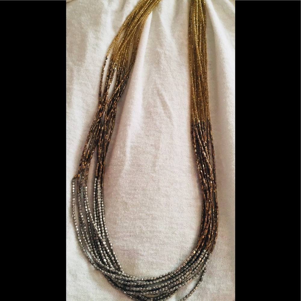 Two tone necklace.